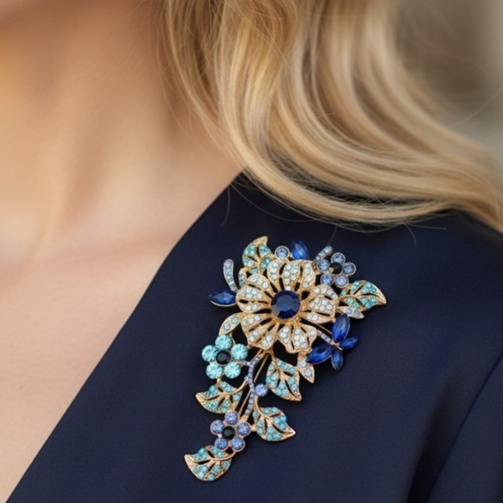 ✨NEW Elegant Blue and Gold Floral Flower Majestic Celestial Statement Brooch
